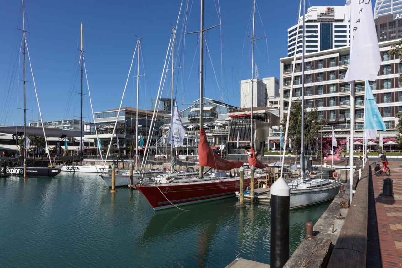 Qt Auckland Hotel Luaran gambar The waterfront at the Viaduct Harbour