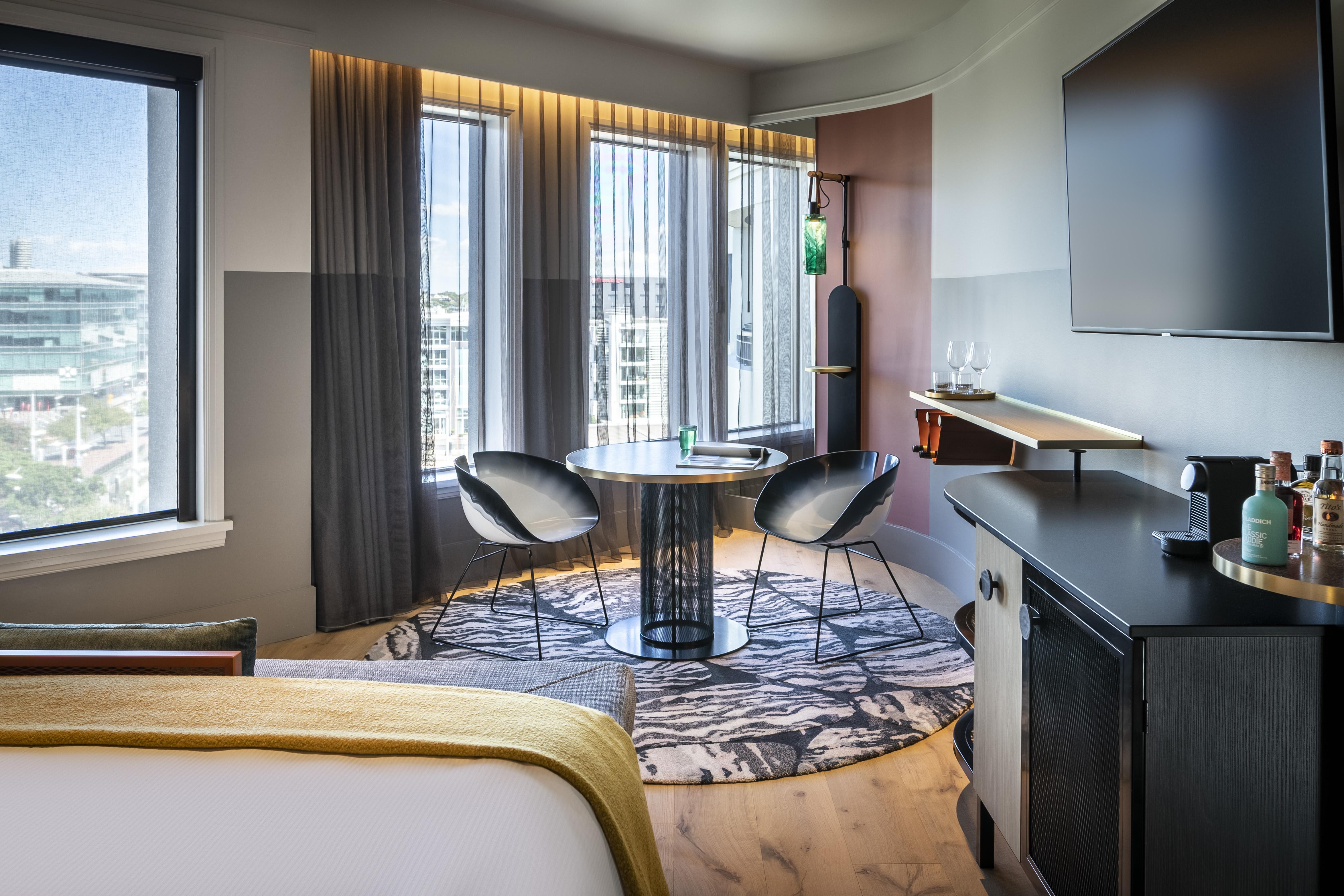 Qt Auckland Hotel Luaran gambar A suite at the hotel