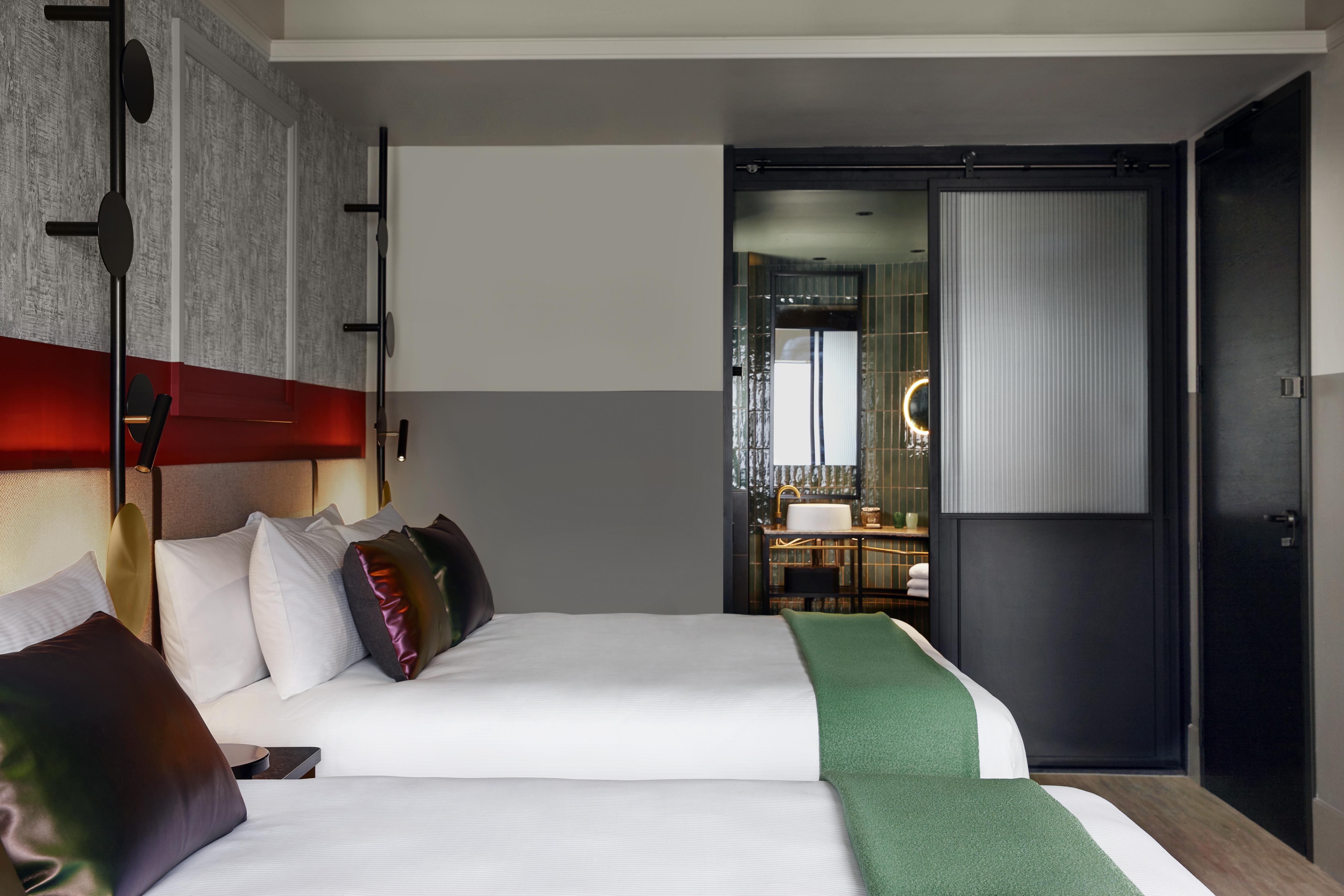 Qt Auckland Hotel Luaran gambar Deluxe room