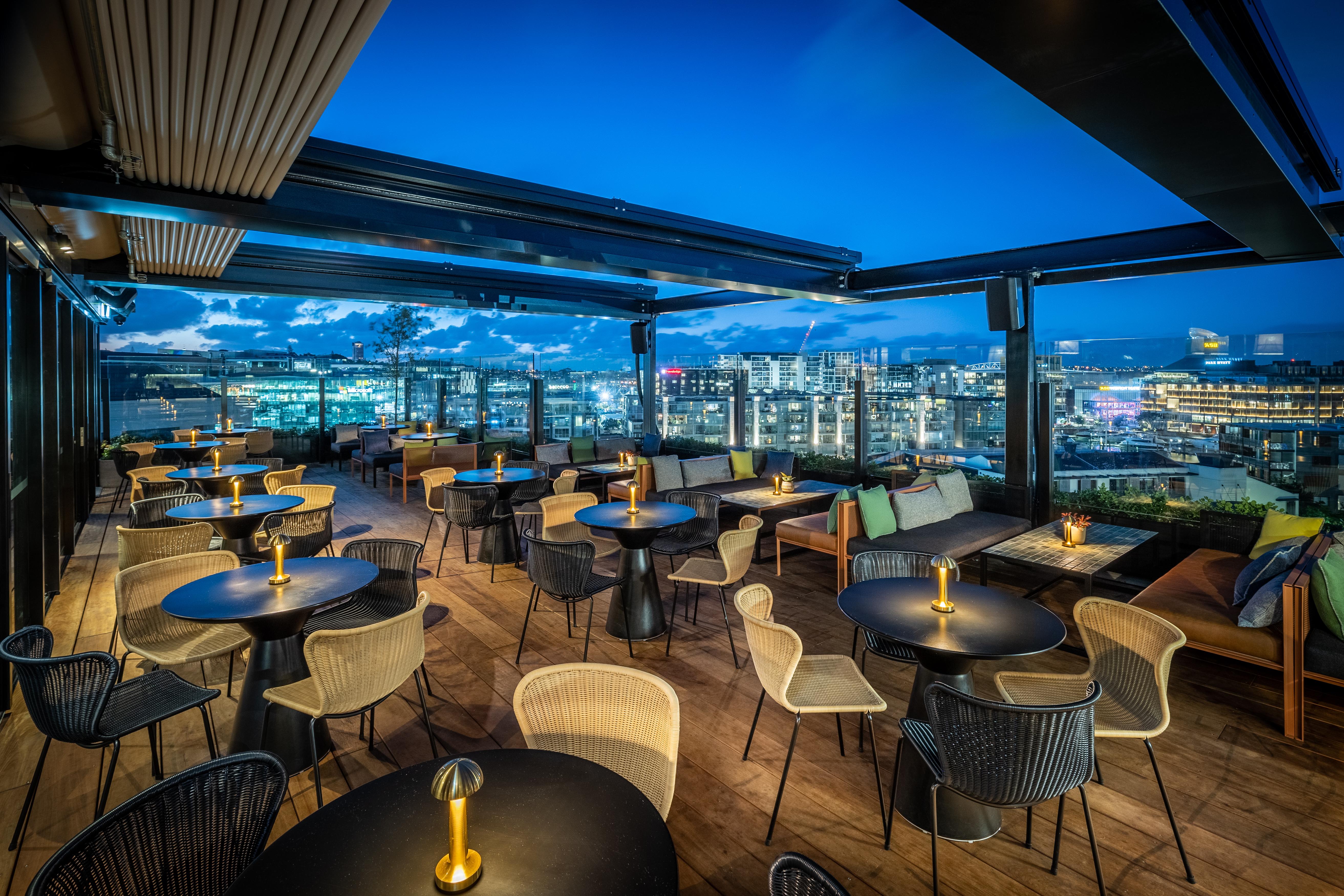 Qt Auckland Hotel Luaran gambar The Sky Bar