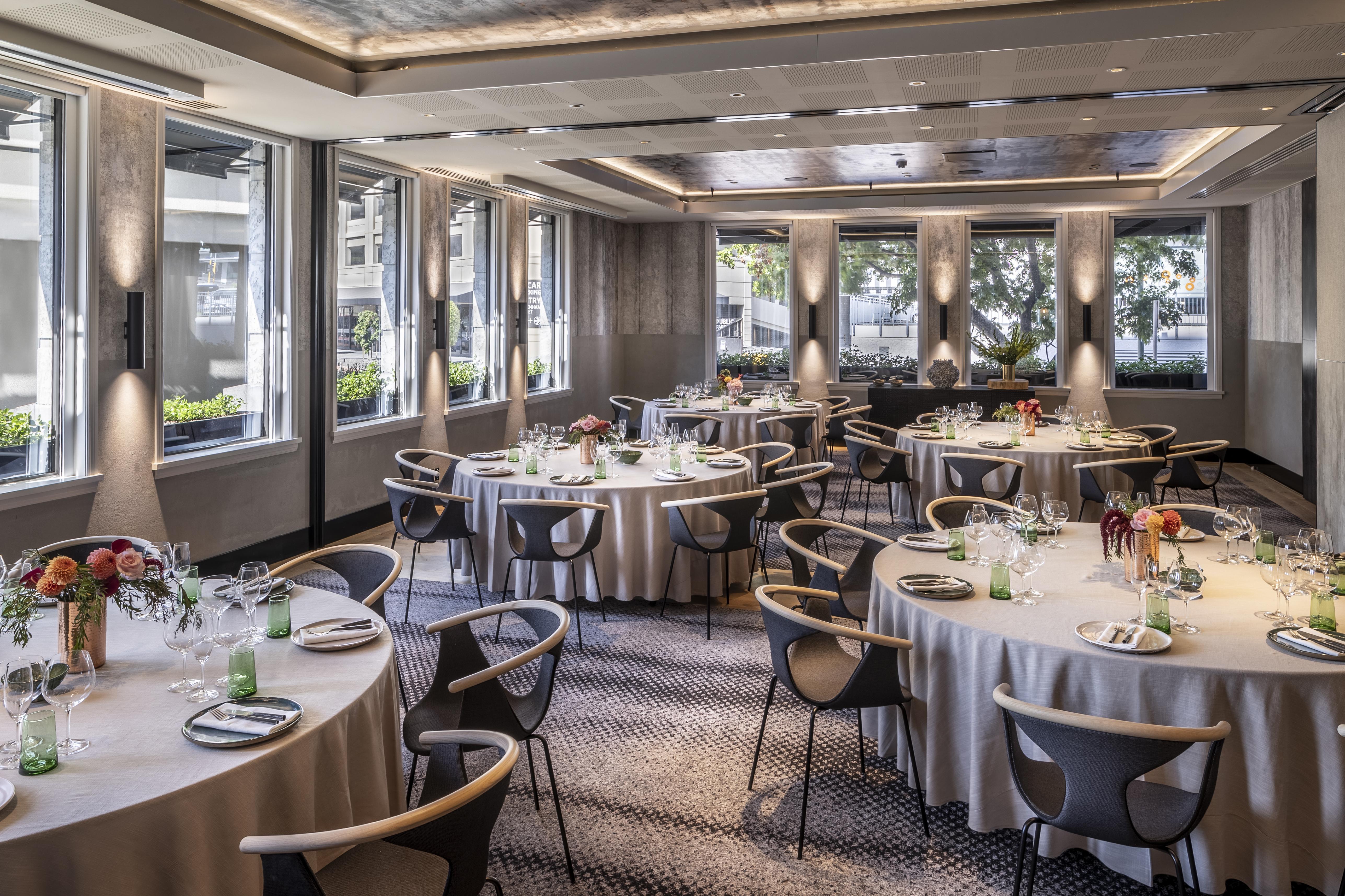 Qt Auckland Hotel Luaran gambar The River Room